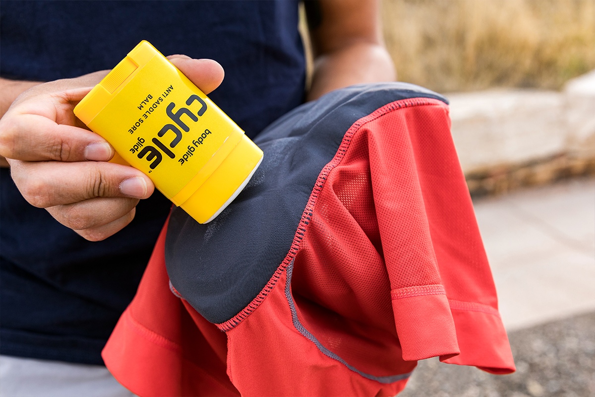 Wundscheuern beim Radfahren vermeiden: So bleibt deine Haut reibungslos